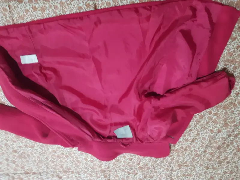 Chaqueta roja - 2
