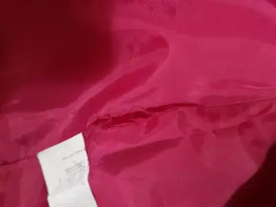 Chaqueta roja - miniatura 3