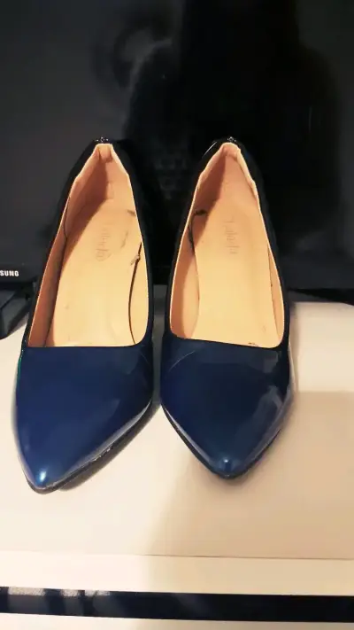 Zapatos planos azul oscuro - miniatura 1