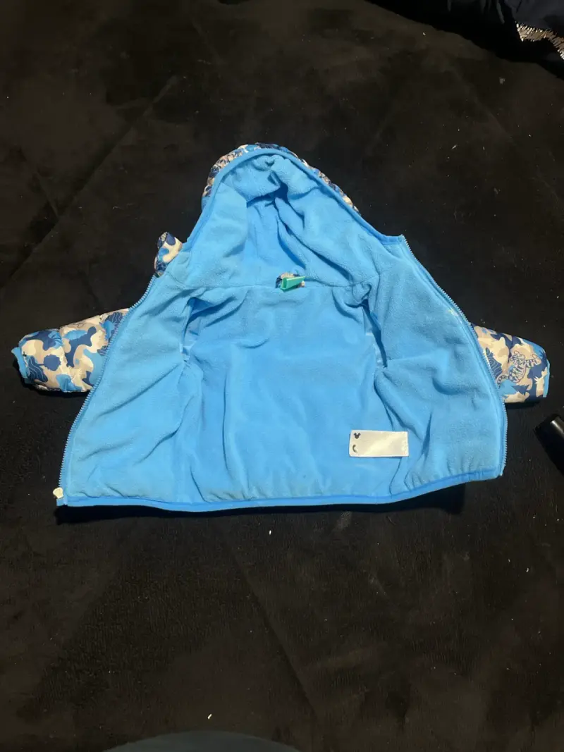 Chaqueta infantil azul con capucha - 2