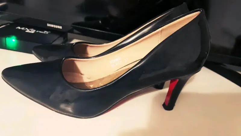 Zapatos de tacón negros - 2