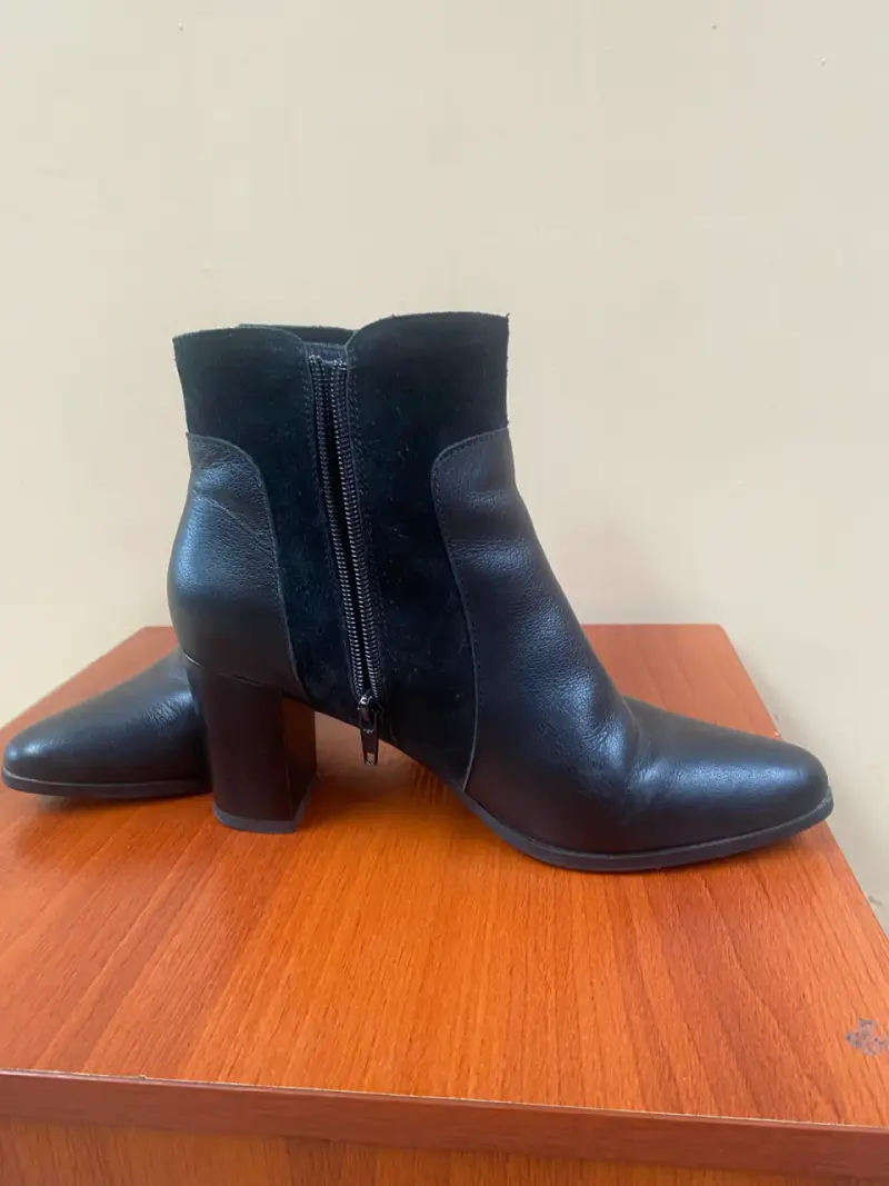 Botines de cuero negro - 2