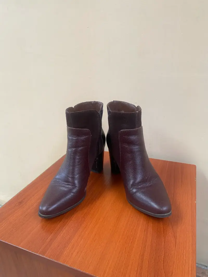 Botines marrones con taco alto - 2