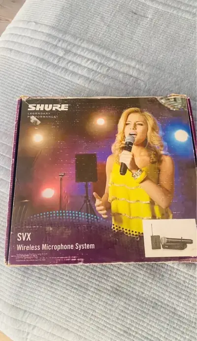 Micrófono inalámbrico Shure, Perfecto estado - miniatura 1