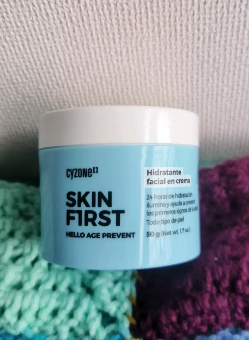 Hidratante facial Cyzone Skin First - 3