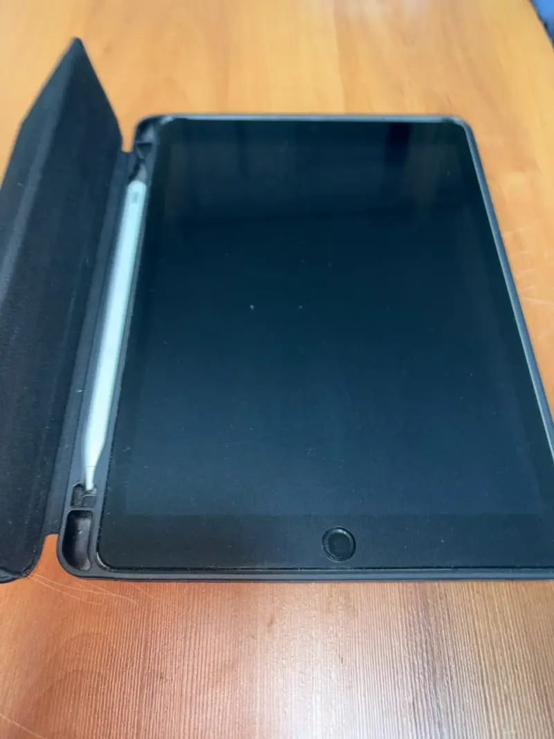 iPad 9na generación 64 funda y lápiz alternativo - 2