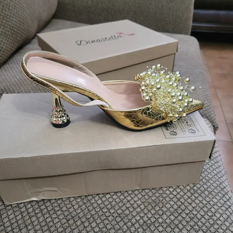 Zapatos dorados con apliques N°35 - 2