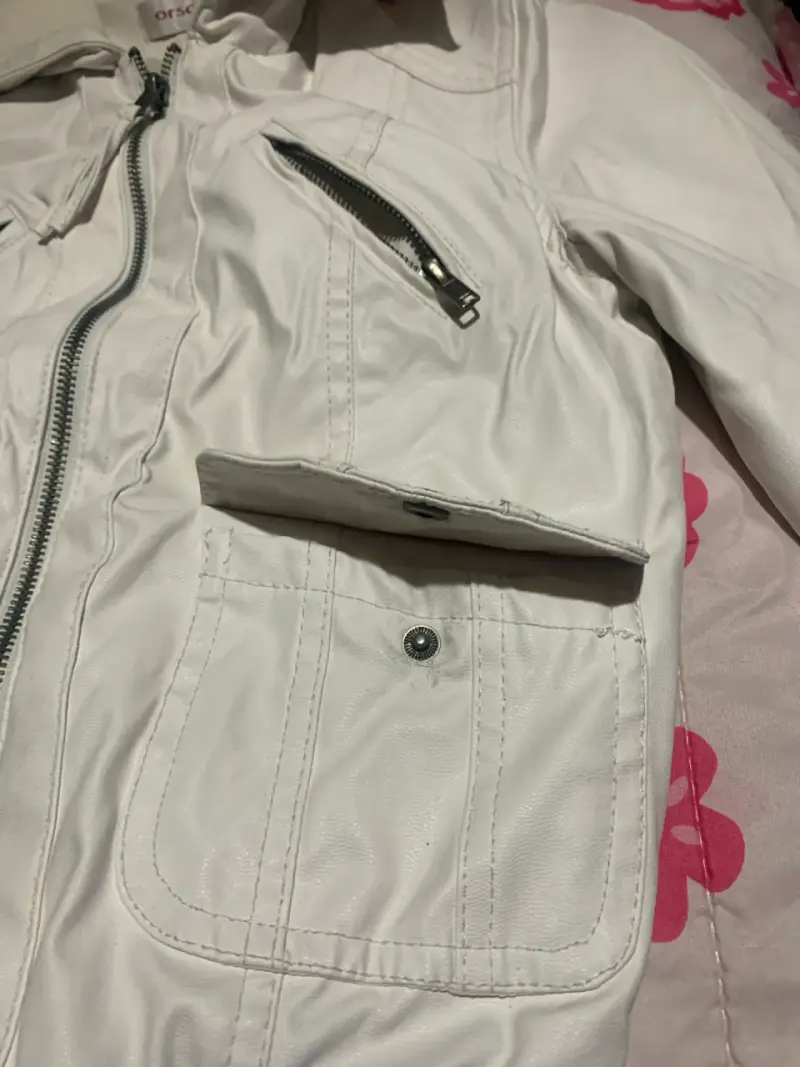Chaqueta cuerina blanca - 2