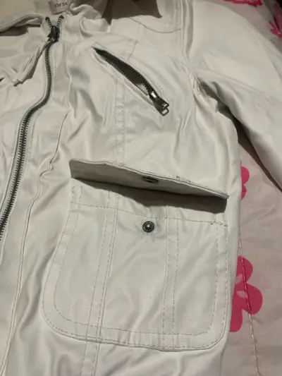 Chaqueta cuerina blanca - miniatura 2