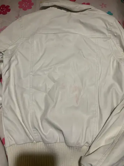 Chaqueta cuerina blanca - miniatura 4