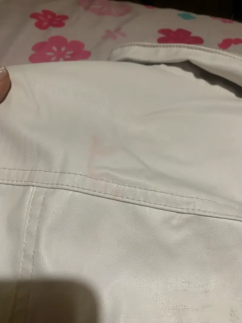 Chaqueta cuerina blanca - 6