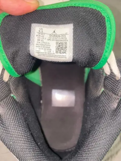 Zapatillas 42 deportivas verdes y blancas - miniatura 2