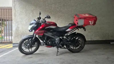 Moto Pulsar ns160fi 2025 - miniatura 1