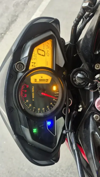 Moto Pulsar ns160fi 2025 - miniatura 3