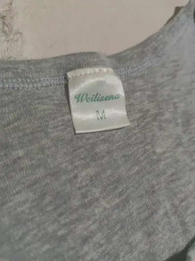 Polera Gris sin Mangas - miniatura 2