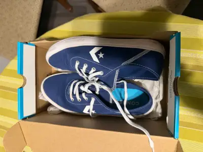 Zapatillas azules Converse - miniatura 1