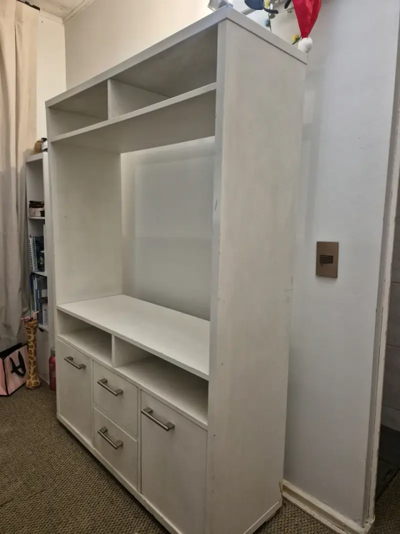 Mueble TV 43" - 2
