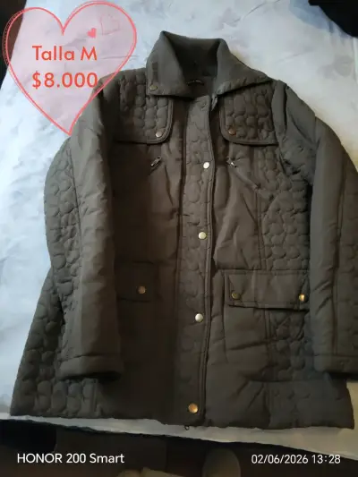 Parka morada con capucha - miniatura 2