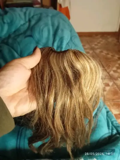 Extensión de cabello rubia - miniatura 3