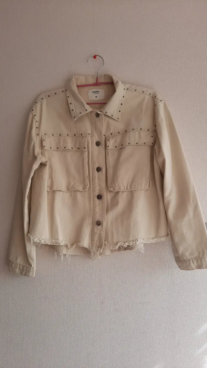 Blazer azul mujer y chaqueta beige - 4