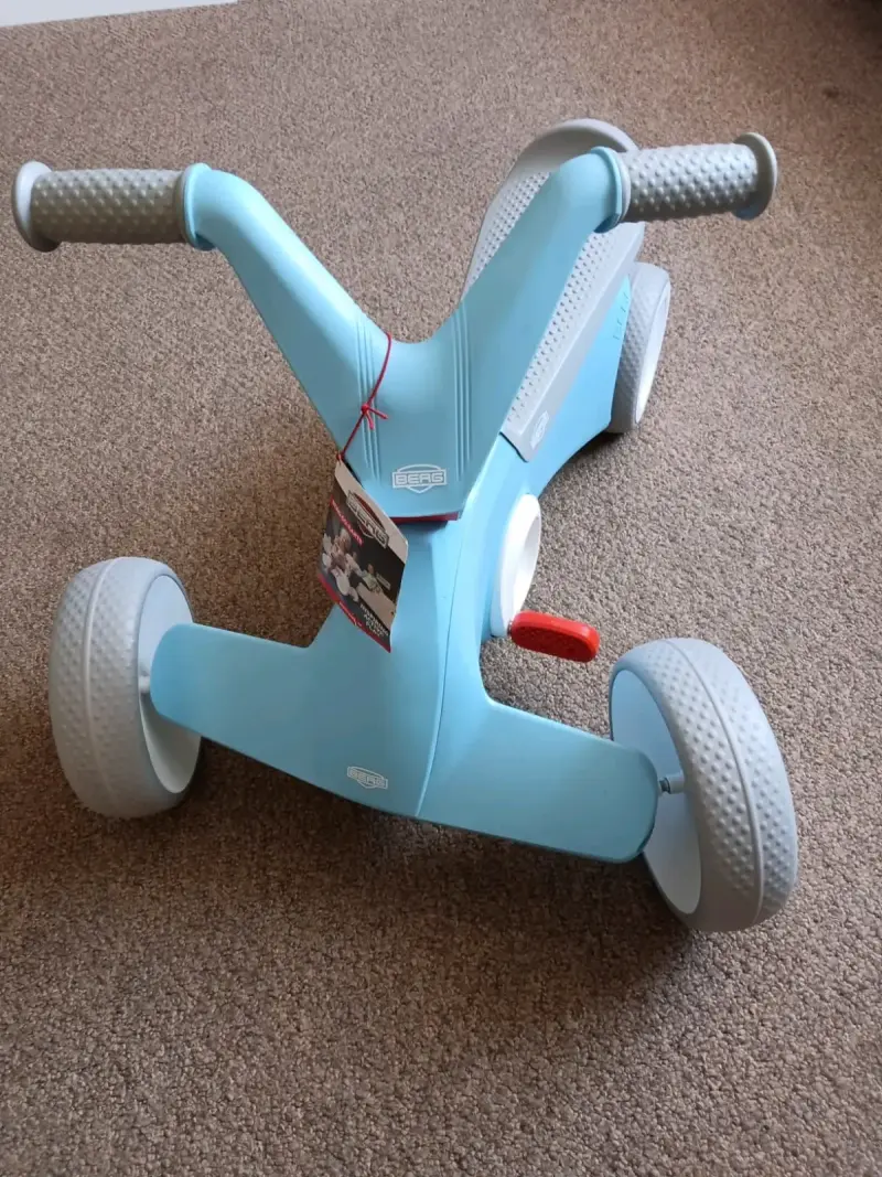 Triciclo infantil azul Berg - 2