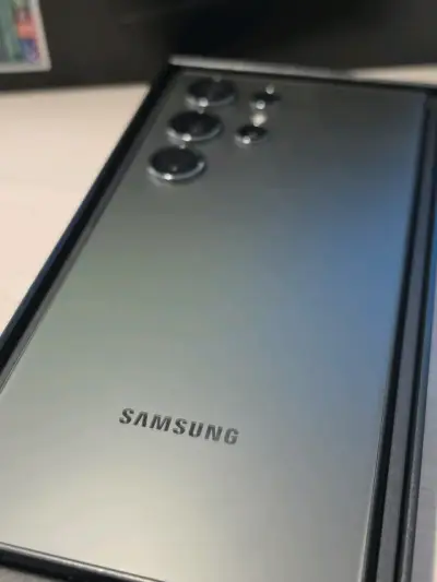 Samsung Galaxy S24 Ultra 256gb - miniatura 2