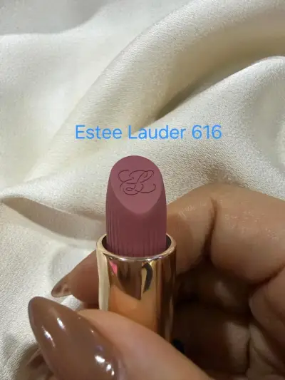 Labial Estee Lauder 616, 816,888 - miniatura 1