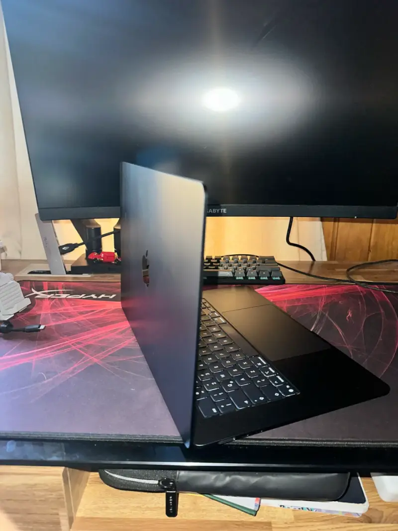 Laptop MacBook Air 15 M4 - 4