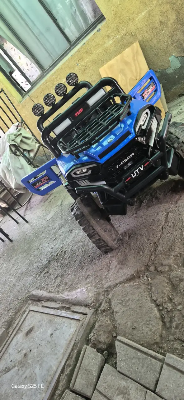 Jeep eléctrico infantil azul - 5