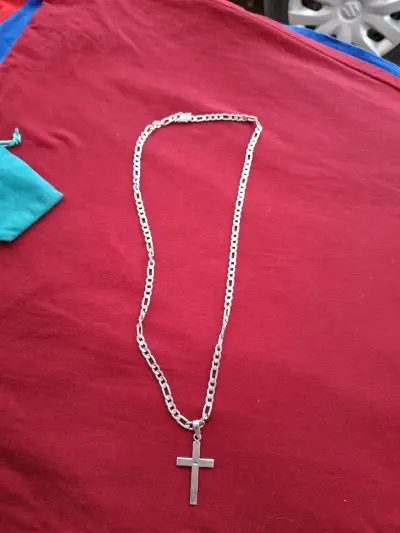 Cadena con cruz plata nacional - miniatura 1