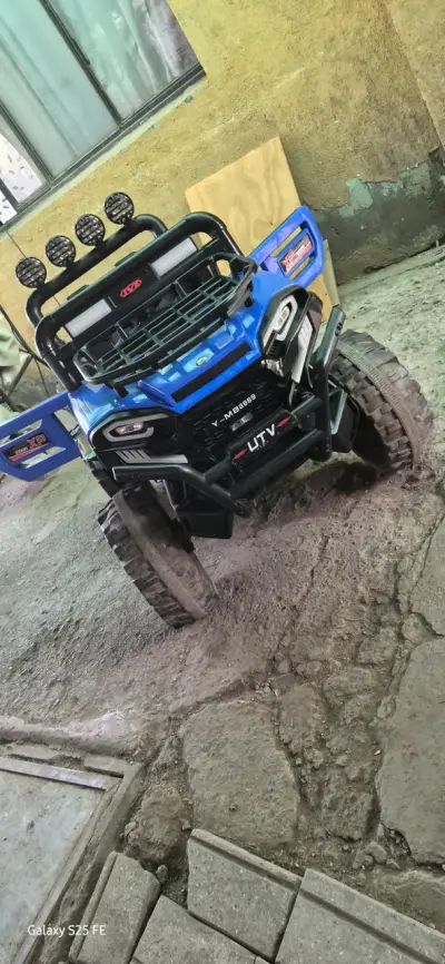 Jeep eléctrico infantil azul - miniatura 6