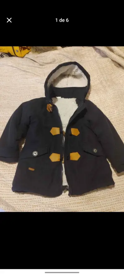 Parka infantil azul y amarilla - miniatura 2