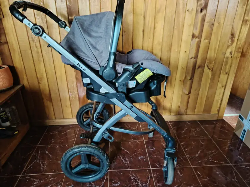 Coche de bebé Bebequel gris - 5