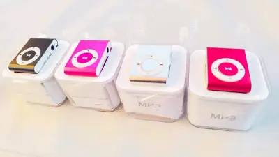 Reproductor MP3 clip rosa - miniatura 4
