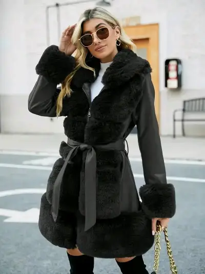 Abrigo de invierno negro con piel - miniatura 1