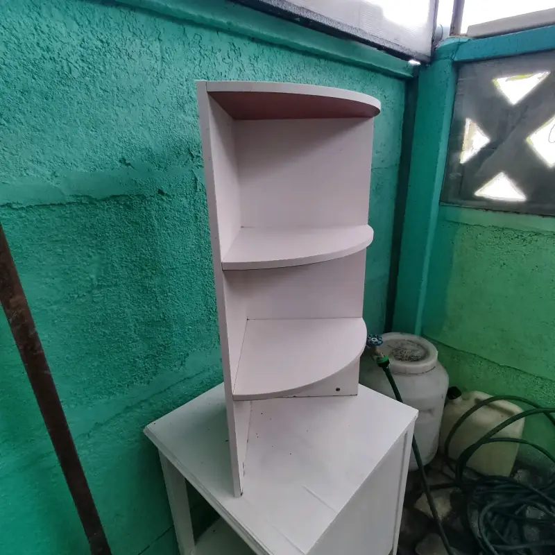 Mueble esquinero y mesita - 4