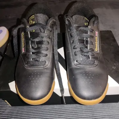 Zapatillas Reebok Classics negras - miniatura 2