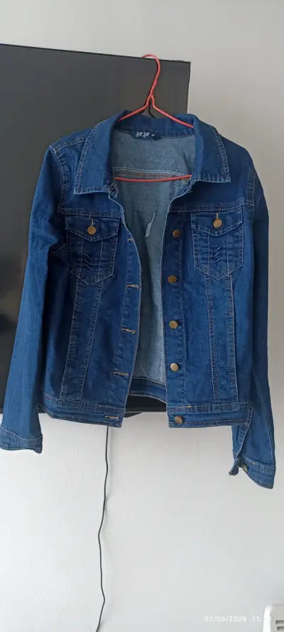 Chaqueta de mezclilla azul - miniatura 2