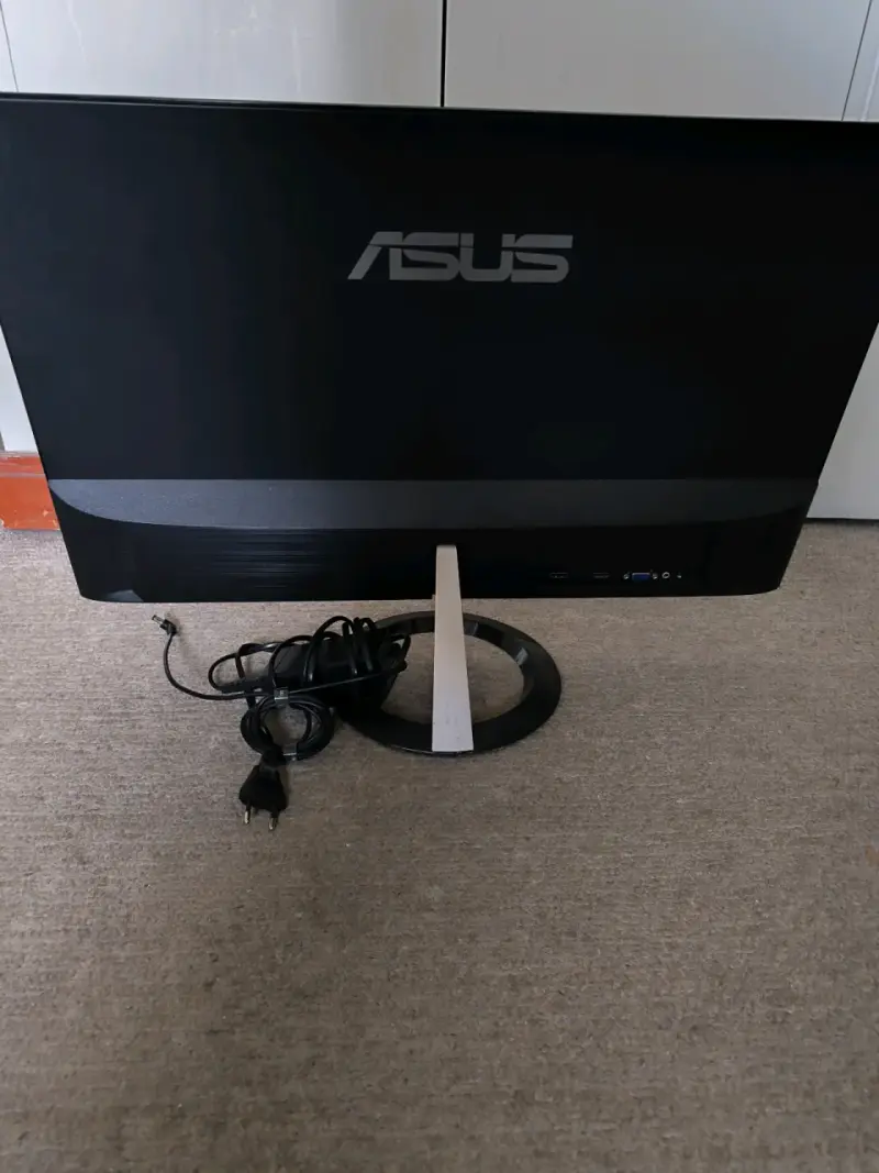 Monitor Asus - 3