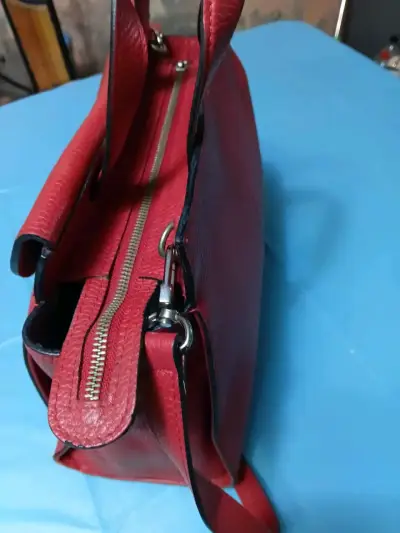 Bolso rojo asa corta - miniatura 4