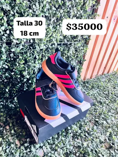 Zapatillas Adidas - miniatura 1