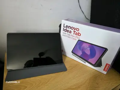 Tablet Lenovo Idea Tab Negra - miniatura 5