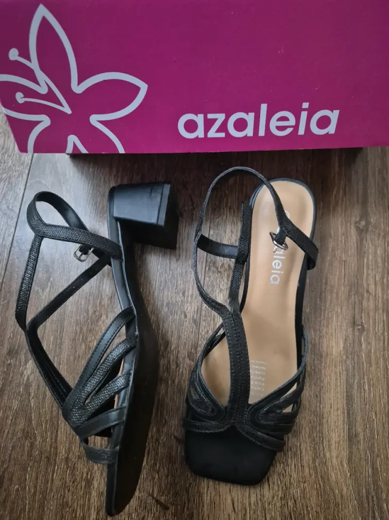 Sandalias negras Azaleia - 2