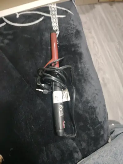 Rizador de pelo eléctrico - miniatura 1