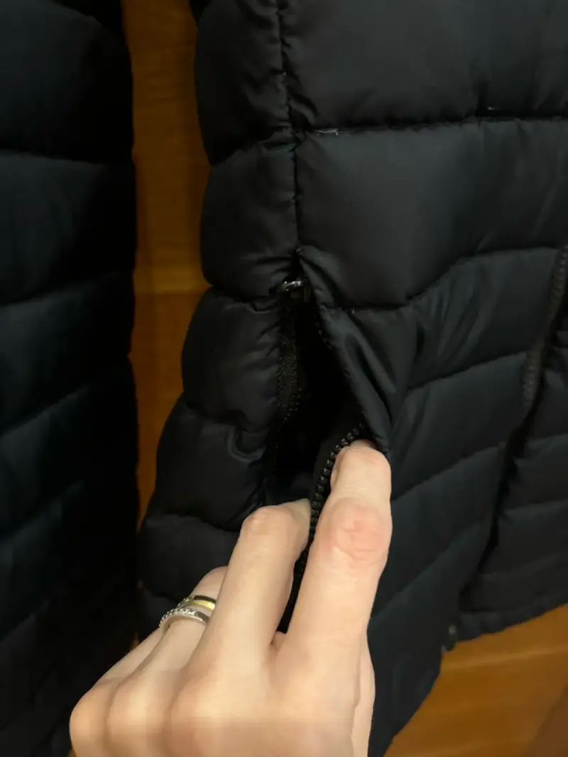 Parka de plumas Burton negra con capucha - 5