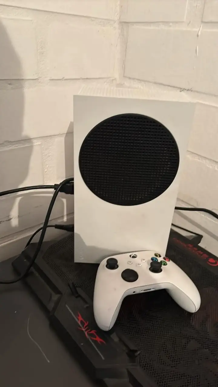 Consola Xbox Series S blanca