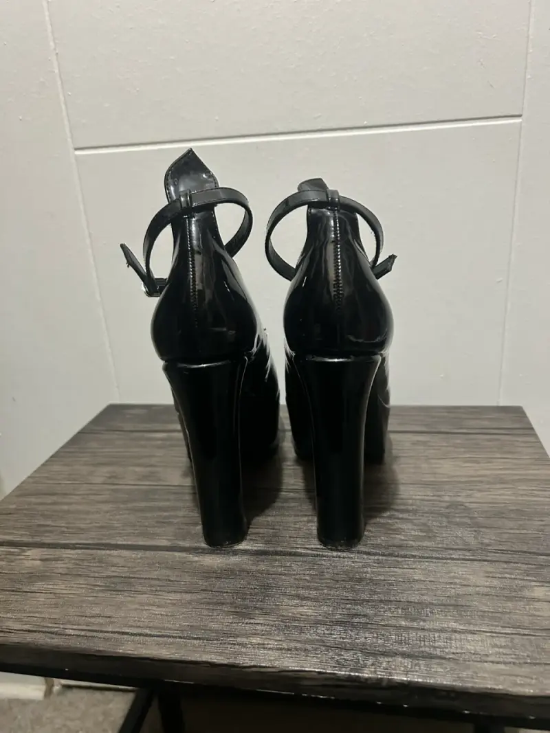 Zapatos de tacón alto negros - 3