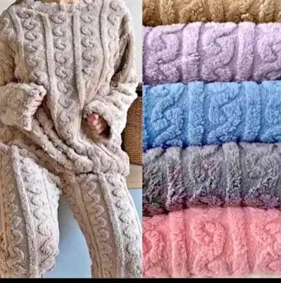 Conjunto de pijama calentitos - miniatura 1