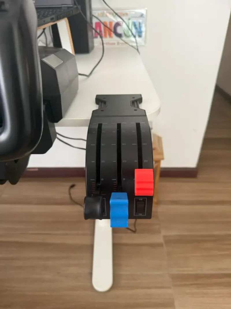 Sistema de vuelo yoke Logitech - 6