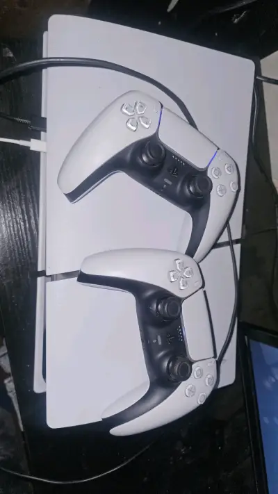 Play 5slim 1tb 2 controles + juegos - miniatura 1